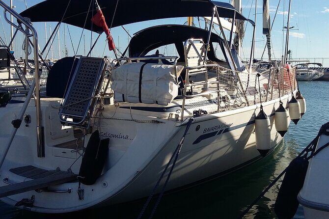 Activities on the Amalfi coast with a sailing boat - Aperitif and the Amalfi stop: one hour in town