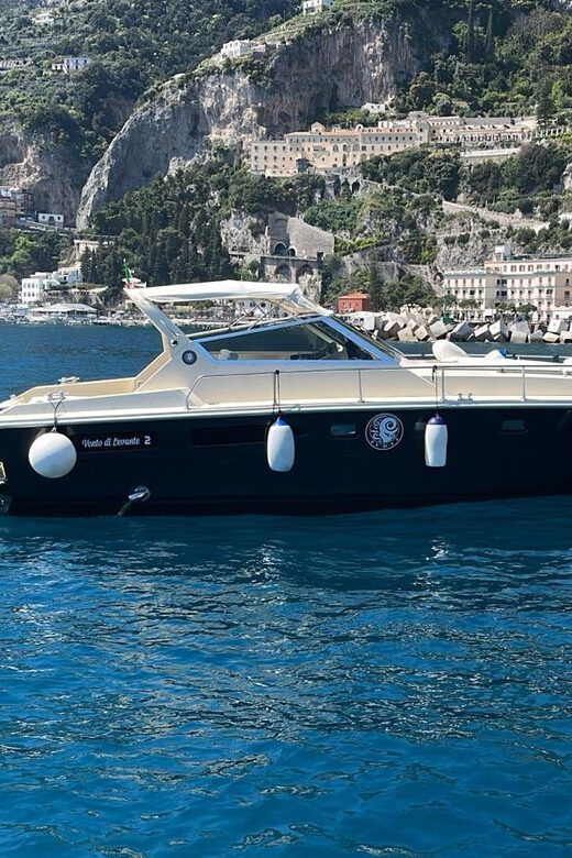 Amalfi Coast: boat tour - Positano Capri views - What This Amalfi Coast Boat Tour Feels Like (Sea First, Town Second)