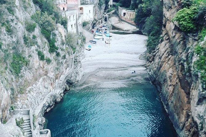 Amalfi Coast Day Tour from Sorrento - Crowd-proofing and parking reality on the Amalfi Coast