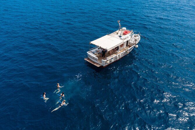 Amalfi Coast Escape with Lunch on Board, Swimming and Lots of Fun - The organic farm lunch onboard: what you actually eat