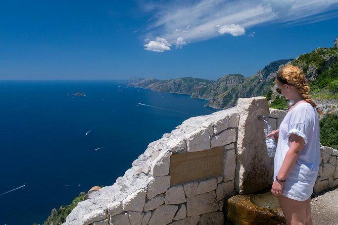 Amalfi Coast Experience Private Tour from Sorrento - Door-to-door pickup: what to expect in Sorrento