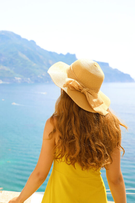 Amalfi coast from Pompeii by bus - Sorrento hour: walk the lanes and shop with confidence