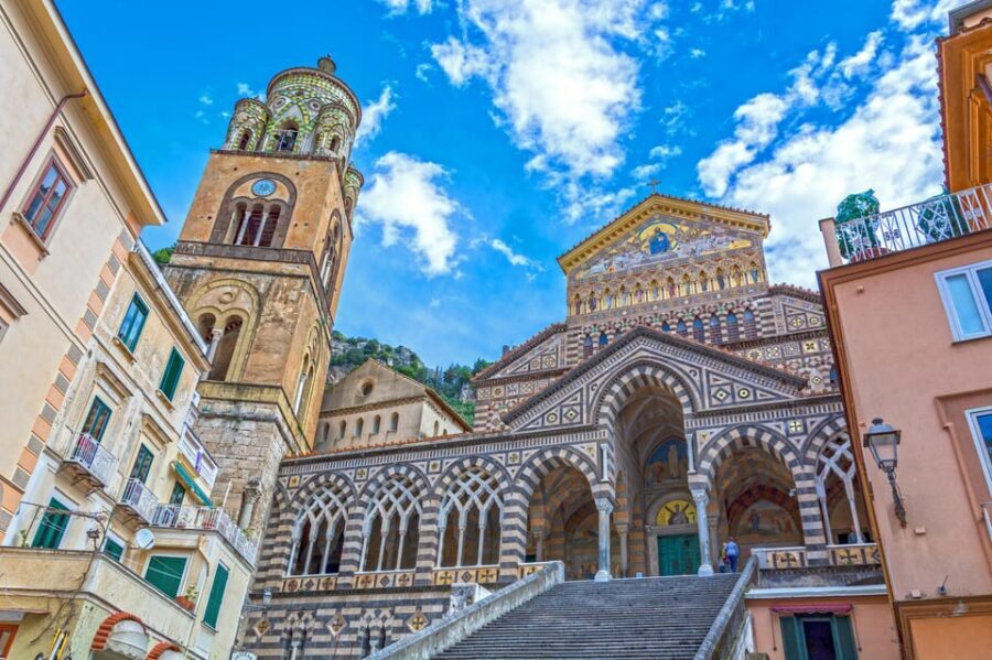 Amalfi coast from Pompeii by bus - Driver and guide quality: what you can learn from past days