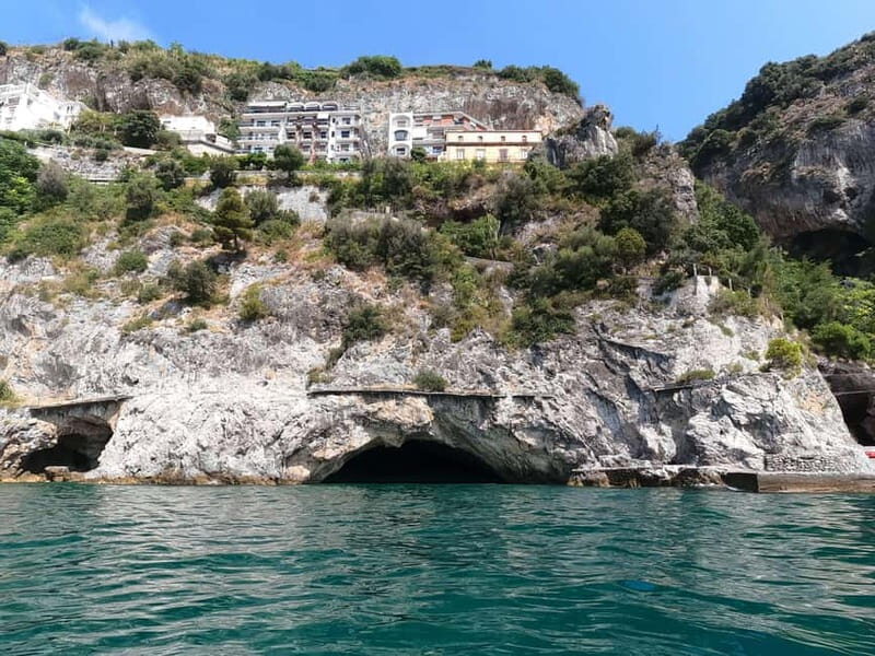 Amalfi Coast: Kayak & Snorkeling tour, sea caves and beach - Who should book this kayak-and-snorkel style tour