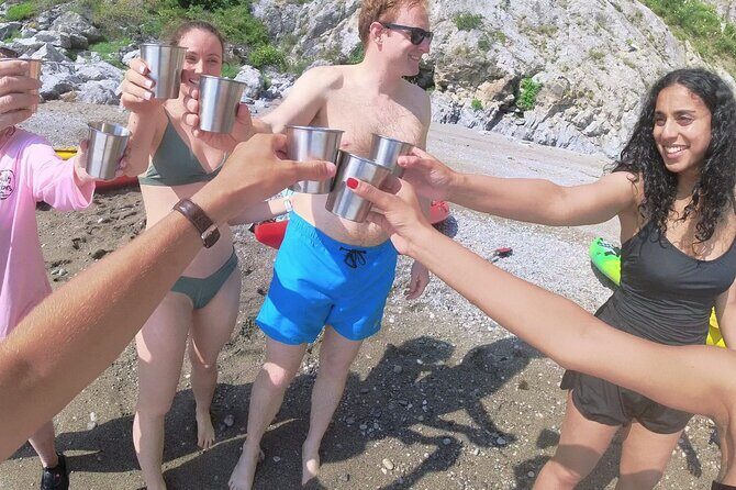 Amalfi Coast Kayak & Snorkeling Tour to the Pandora's Cave - What to bring (since sunscreen and towels aren’t included)