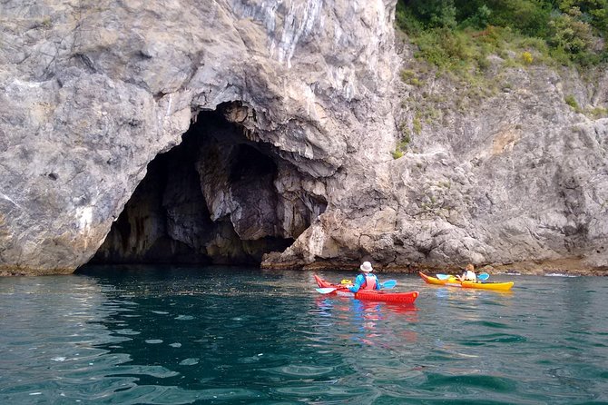 Amalfi Coast Kayak Tour: Explore Caves, Arches & Hidden Beaches - Runghetiello Grotto: bright colors on cave walls