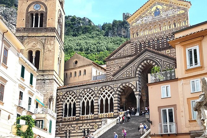 Amalfi Coast & Pompeii in a Day Private Trip w Pickup from Naples Port Terminal - What makes the guides (and drivers) matter so much
