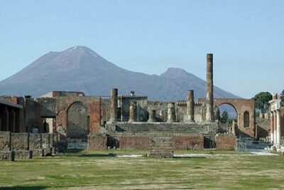 Amalfi Coast: Pompeii Small Group with Skip the Line Tickets - Cameo Factory Stop: A Quick Crafts Detour That Adds Color