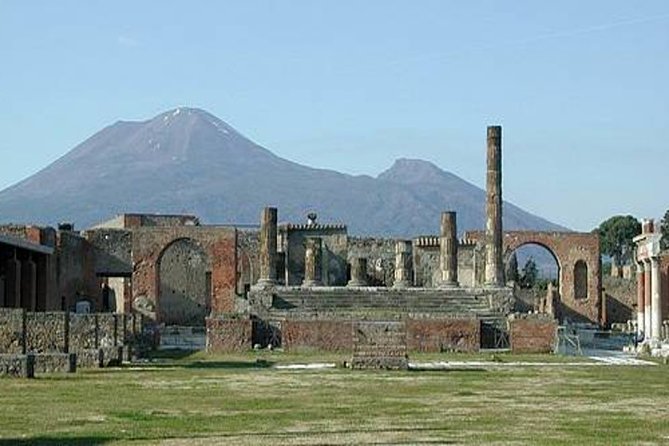 Amalfi Coast: Pompeii Small Group with Skip the Line Tickets - Cameo Factory Stop: A Quick Crafts Detour That Adds Color