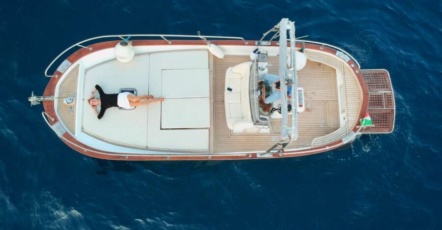 Amalfi Coast: Private Boat Trip with Prosecco and Snorkeling - Meeting at Amalfi Cruises: find Molo Darsena without stress