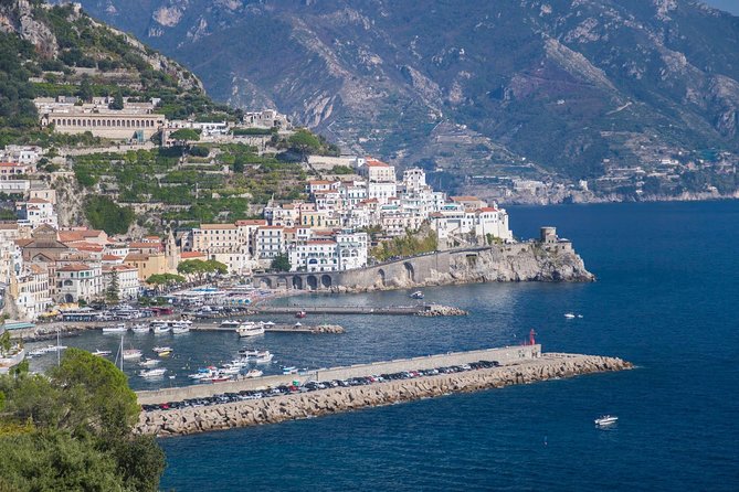 Amalfi Coast private driver to Ravello and Amalfi in total relax - Pickup from Naples area: start where your day actually starts