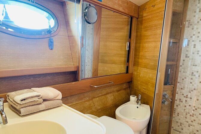 Amalfi Coast Private Yacht Cruise: Explore Positano and Amalfi! - Positano stop: using about 2 hours wisely
