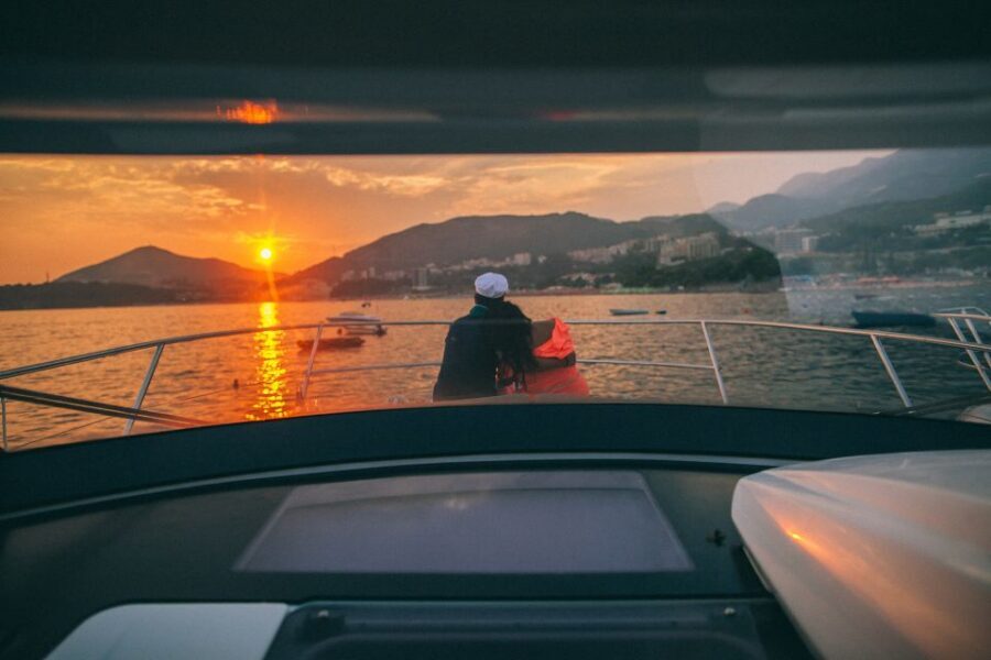 Amalfi Coast: Romantic Sunset Cruise with Music & Cocktails - Pickup at Positano, Amalfi, or Marina di Praia: Small Choices That Save Stress
