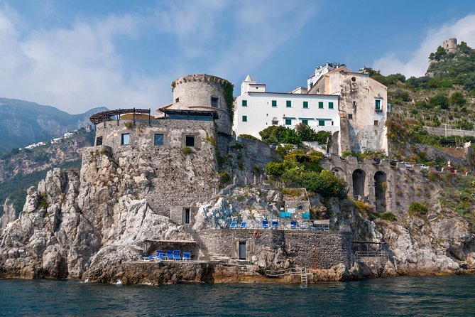 Amalfi Coast Self-Drive Boat Rental - Weather and sea state: when your small boat feels perfect or… not