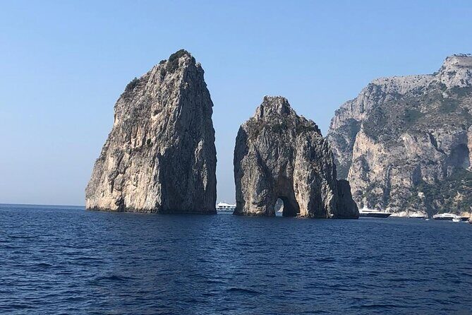 Amalfi Coast Sharing boat tour from Sorrento - Positano time on land: 1.5 hours for shops and photos