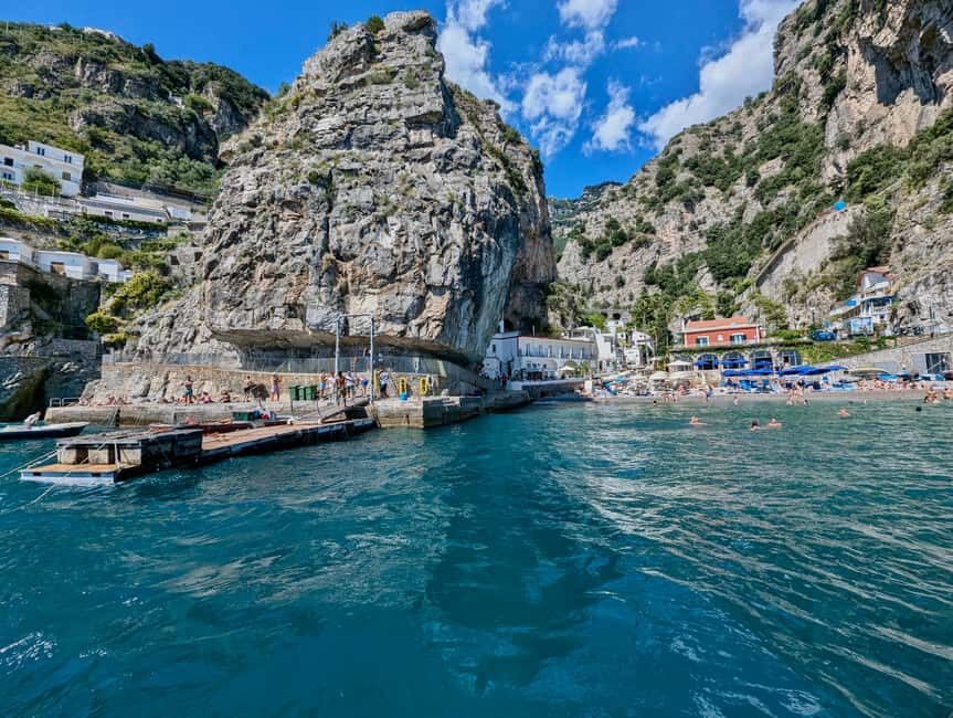 Amalfi coast small-group boat tour w/ drinks & sandwich - Key things to know before you book