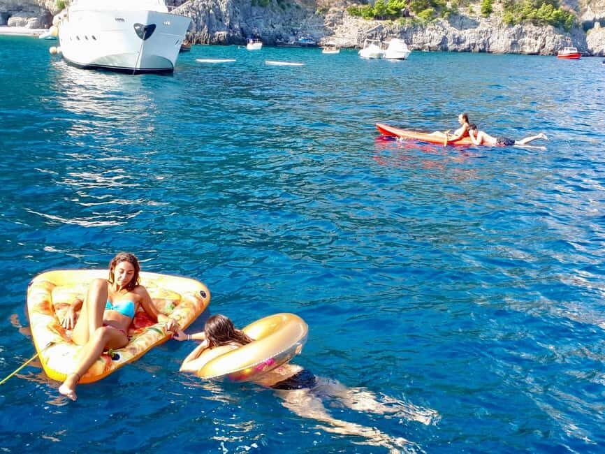 Amalfi coast small-group boat tour w/ drinks & sandwich - Conca dei Marini: the longer stop with lunch and more water time