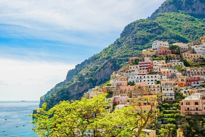 Amalfi Coast Sorrento and Pompeii Group Tour from Naples - Positano (1 Hour): The Stepped Town That Feels Like It’s Built for Photos