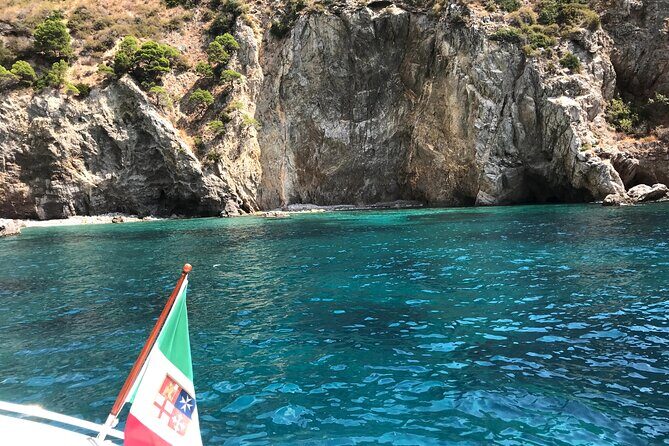 Amalfi coast 'til Sunset: a full day experience - Stop 1: Li Galli Islands and the Bay Reserve From the Boat
