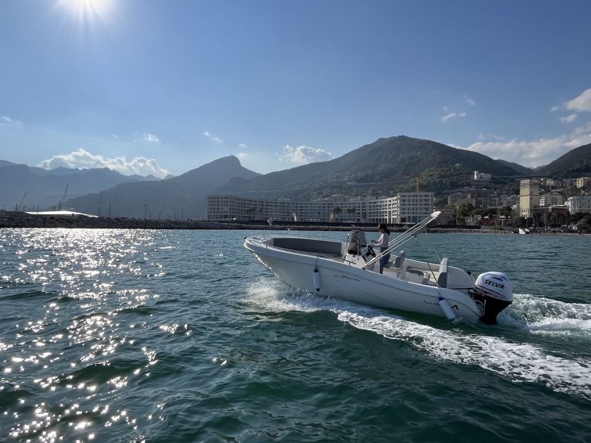 Amalfi coast tour with skipper from Salerno to Positano - Positano in One Hour: The Best Way to Avoid Feeling Rushed