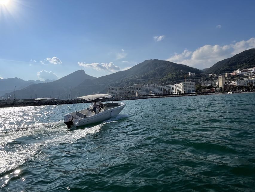 Amalfi coast tour with skipper from Salerno to Positano - Lunch Choice: Boat Food vs. Fishing Villages (and What’s Not Included)