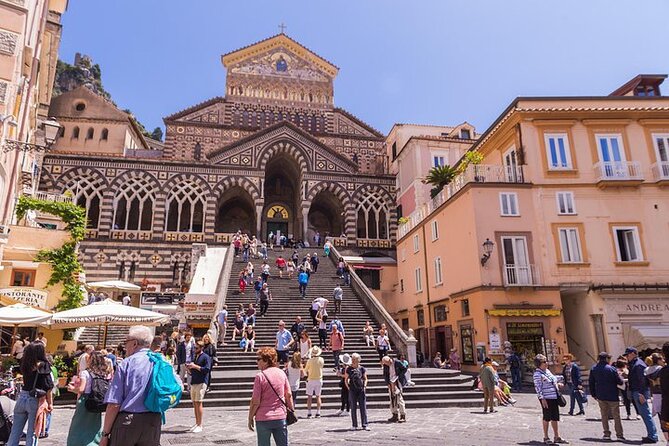 Amalfi, Positano and Ravello: Boat Tour from Naples - Queen Giovanna’s Baths and Punta Campanella: what you’re actually looking for