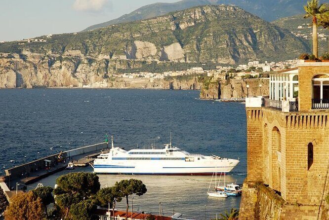 Amalfi Private Boat Tour from Sorrento or Positano Yacht Klase 50 - Key points to know before you go