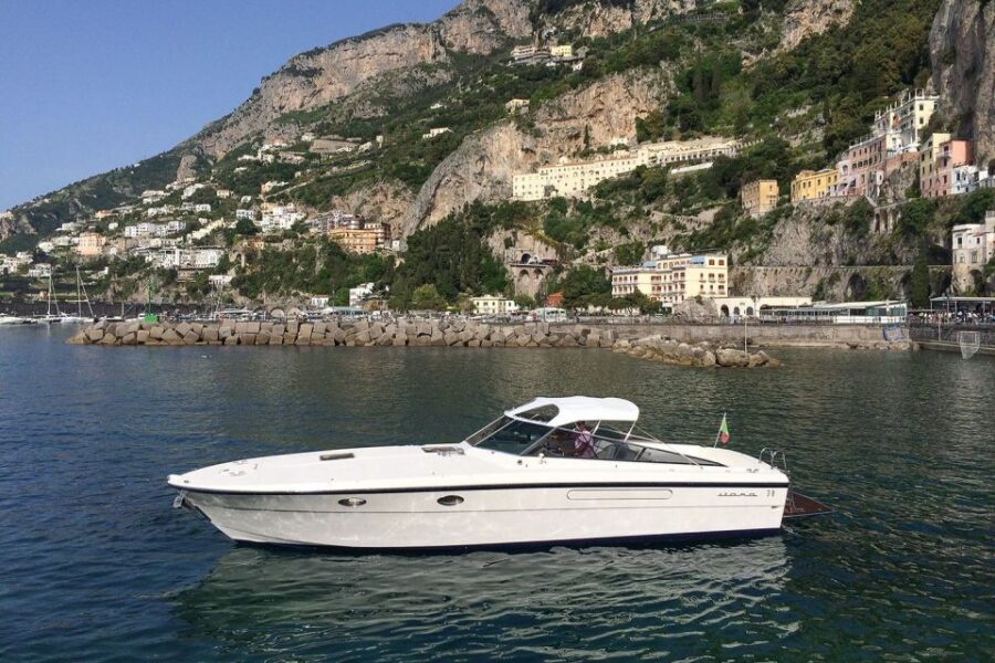 Amalfi: Private Full-Day Boat Excursion on the Amalfi Coast - Key things that make this Amalfi Coast boat day work