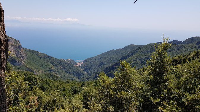 Avvocata hike - Amalfi coast - Avvocata Hike Basics: Salerno Views and a Coastline Trail
