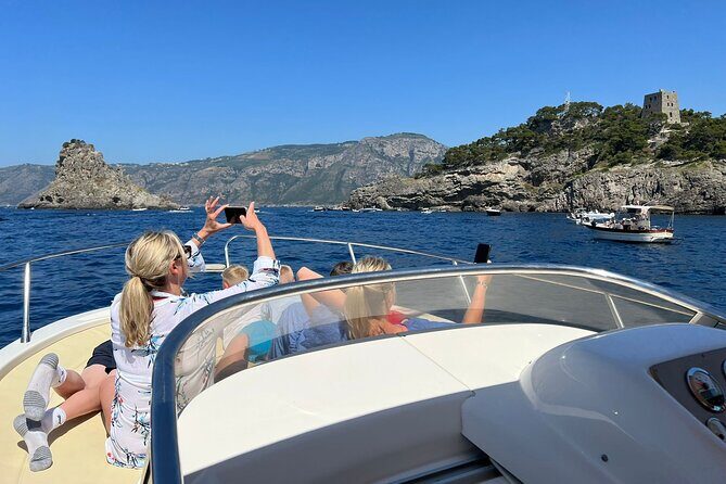 Capri and Blue Grotto Private Boat Tour - Food, drinks, and hospitality: why people rave about the team