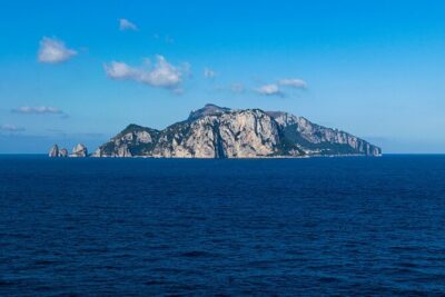 Capri Private Boat Excursion with Faraglioni and Blue Grotto - Blue Grotto can be worth it, but know what you’re paying for