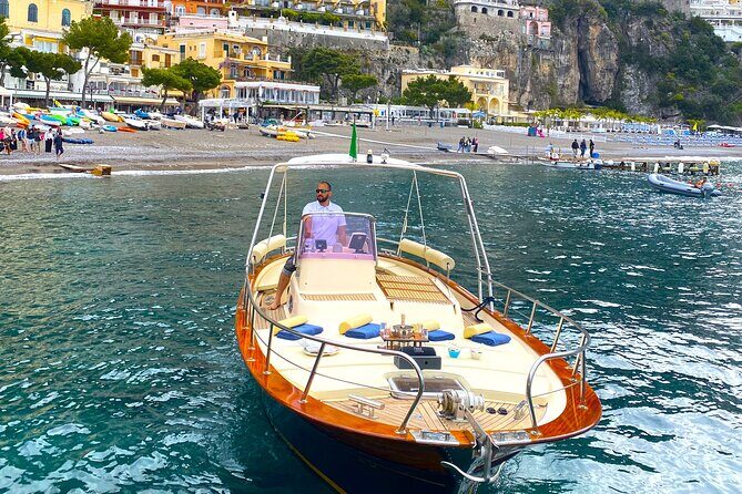 Capri Private Boat Tour from Positano or Praiano - Onboard Comfort, Inclusions, and Practical Tips