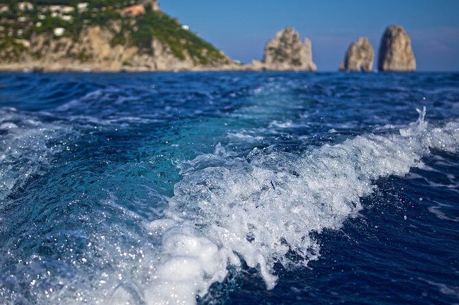 Capri Private Boat Tour from Sorrento, Positano or Naples - Yacht Klase 50 - How the skipper turns a standard route into your day