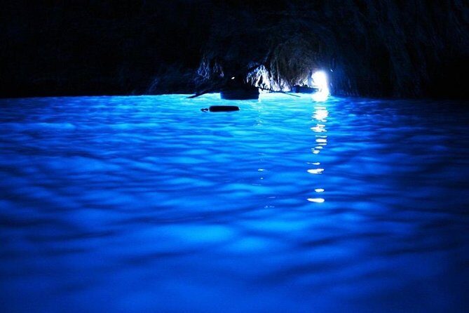 Capri Private Boat Tour from Sorrento, Positano or Naples - Yacht Klase 50 - Who this tour suits best (and who should think twice)