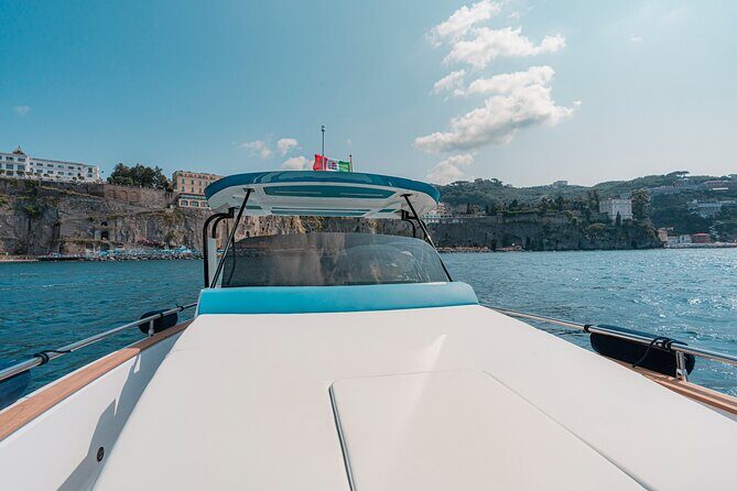 Capri Private Luxury Boat Tour from Sorrento, Positano, or Amalfi - Why this Capri private luxury boat day feels different
