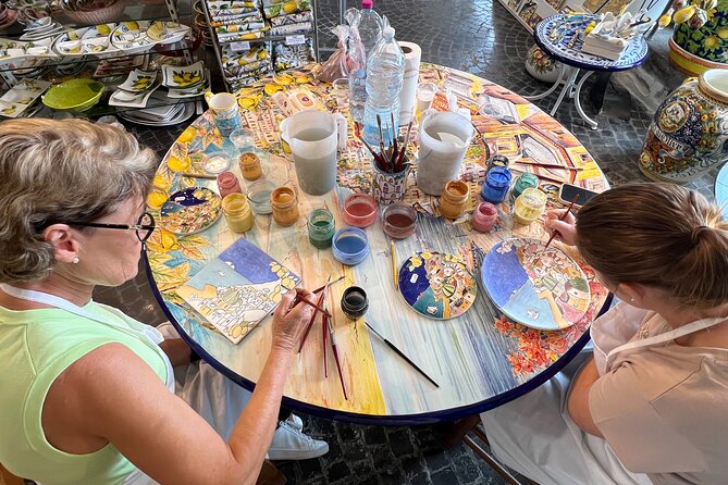 Ceramic Class in Positano 2 hours workshop - Giovanna Parlato and the Amalfi ceramic tradition primer