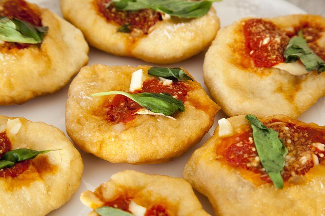 Cesarine: Small group Pizza and Tiramisu Class in Positano - Your 3-hour flow: pizza first, then tiramisù (with wine and tasting)