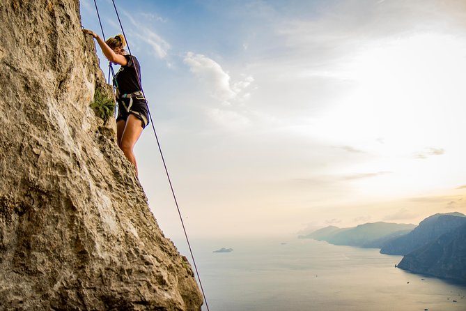 Climbing Experience - The path of the Gods - Personalized Instruction: Why the Small Group Format Feels Better