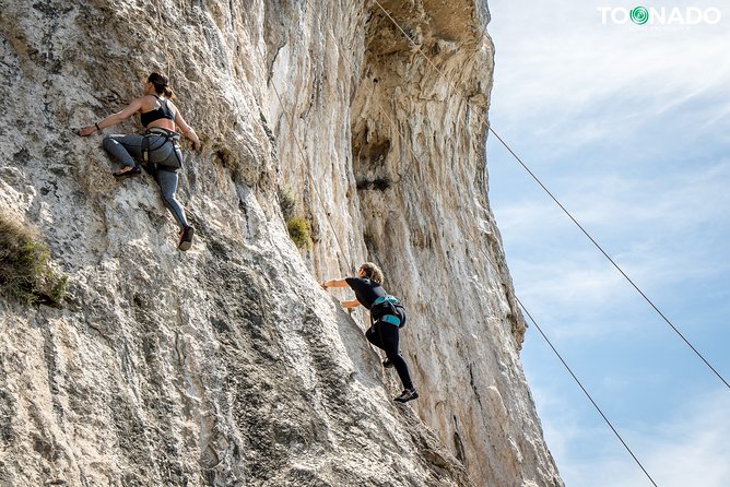 Climbing Experience - The path of the Gods - Climbing Lesson With Safety Training and Provided Gear