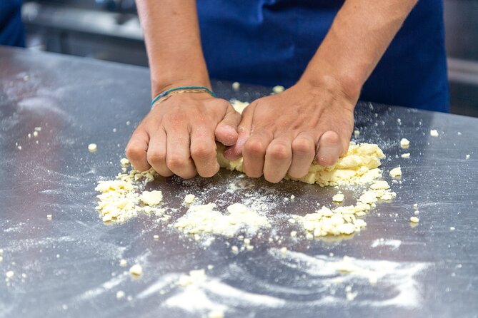 Cooking class: Pasta & Tiramisù with lunch in Amalfi Coast! - Lunch with the sea: why the view is part of the meal