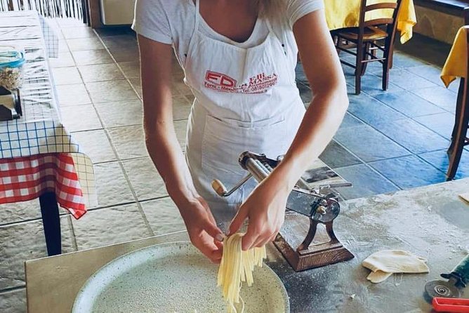 Cooking lesson: tagliatelle, mozzarella and tiramisu - Hosts Matter: Giovanni and Valentino’s Teaching Style