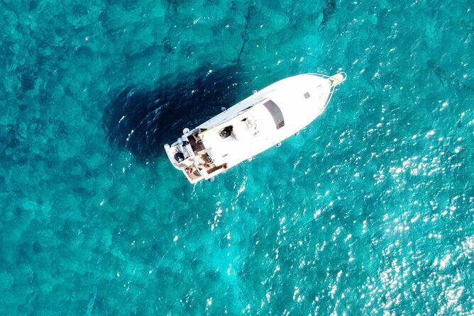Day in Private Boat with Skipper from Salerno to Positano - Conca dei Marini: a water break where snorkeling gear matters