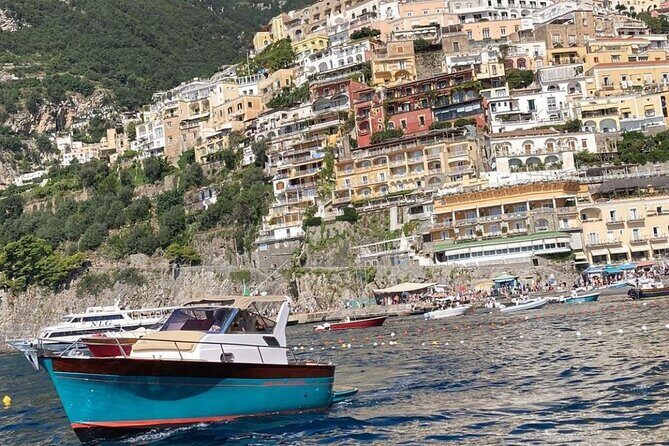 Day on a private boat on the Amalfi Coast - Bagni Regina Giovanna: the natural pool stop you shouldn’t rush