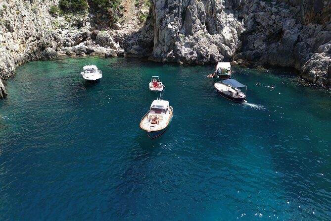 Day on a private boat on the Amalfi Coast - A quiet beach break before Positano’s famous streets