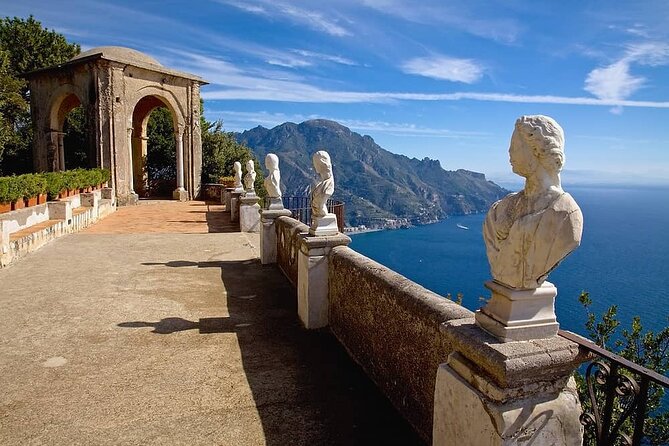 Deluxe Tour of the Amalfi Coast – Small Group - Stop 1: Meta’s panoramic viewpoint for quick photos and real altitude