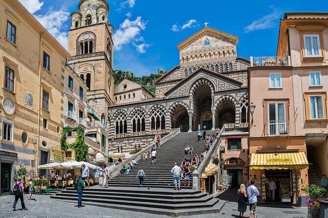 Discover the Amalfi coast between traditions, flavors and colors with a private tour - What’s Included on Board (and Why You’ll Actually Appreciate It)