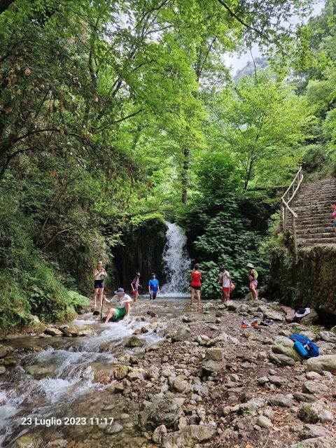 Ferriere Waterfalls - Amalfi coast - What to pack (and wear) for Ferriere Waterfalls wet steps