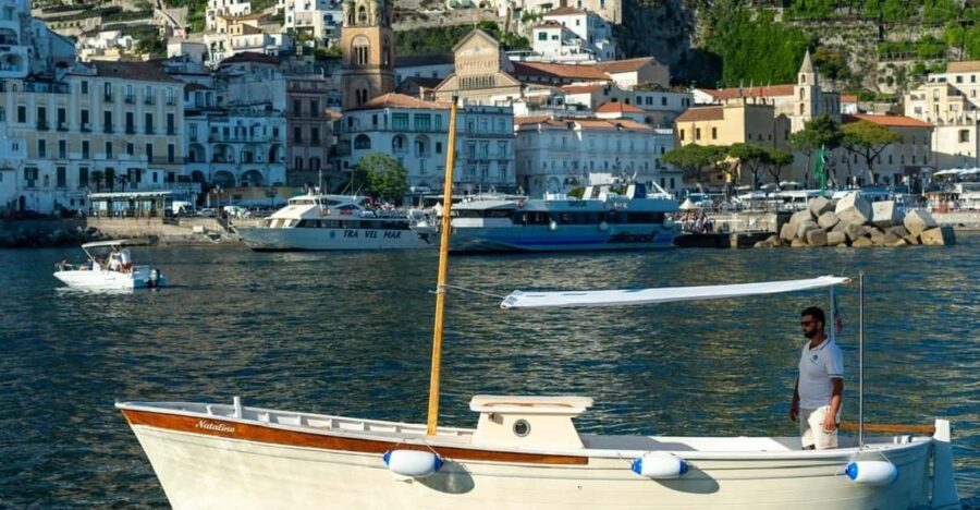 From Amalfi: Amalfi - Positano - Coast boat tour - Leaving Amalfi at 10am: what this tour feels like on day one
