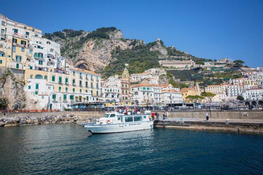 FROM NAPLES: Amalfi Coast Boat, stops in Amalfi and Positano - Guided on land, powered by sea: what the tour experience feels like