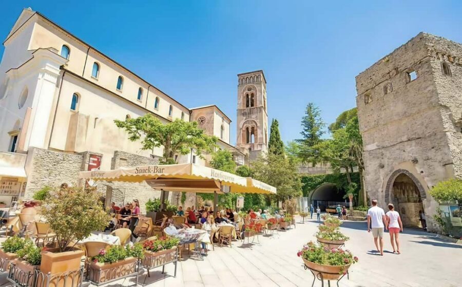 From Naples: Amalfi Coast Full-Day Trip - Should You Plan for Extras Like Pompeii or Limoncello Stops?